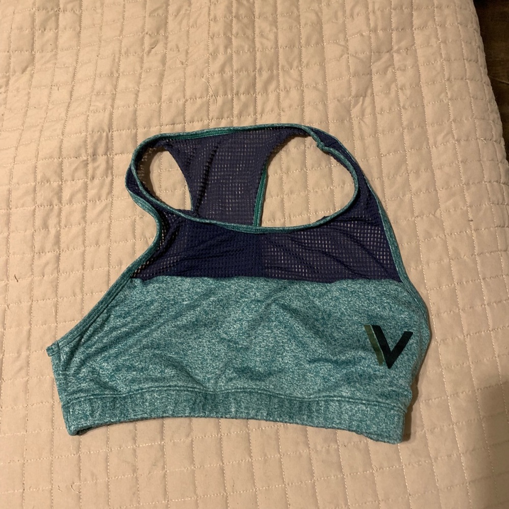 Vull sports bra sz M